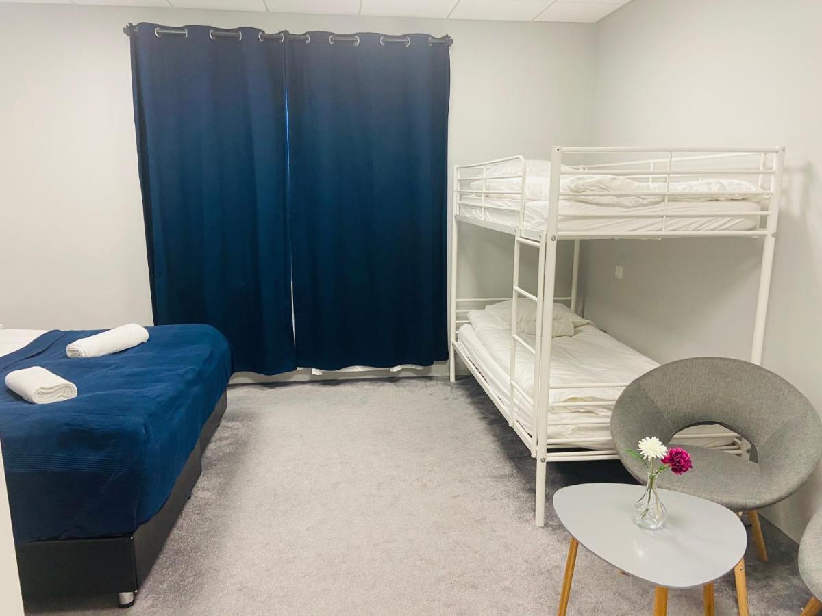 Hotel Tjarna Njarthvik Zewnętrze zdjęcie